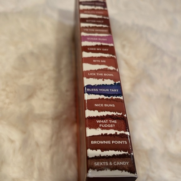 NWT Better Than Chocolate Cocoa-Infused Eye Shadow Palette by Too Faced - Picture 6 of 16